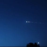 Scia luminosa nel cielo alle 5:44 del 13 aprile 2026 - avvistamento Sud Italia