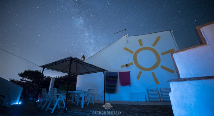 Casa-Maia-Vacanze-Carloforte-Isola-San-Pietro-Italia-dove-osservare-stelle-in-Sardegna-cagliari-i-Cieli-piu-belli-italia-Astronomitaly-astroturismo-astrotourism (1)