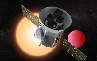 Esopianeti, tre nuovi mondi scoperti dal satellite TESS
