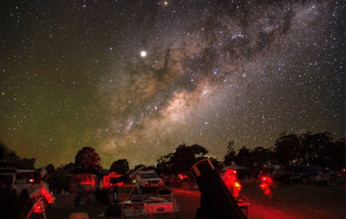 Astroturismo: dove osservare le stelle in Oceania