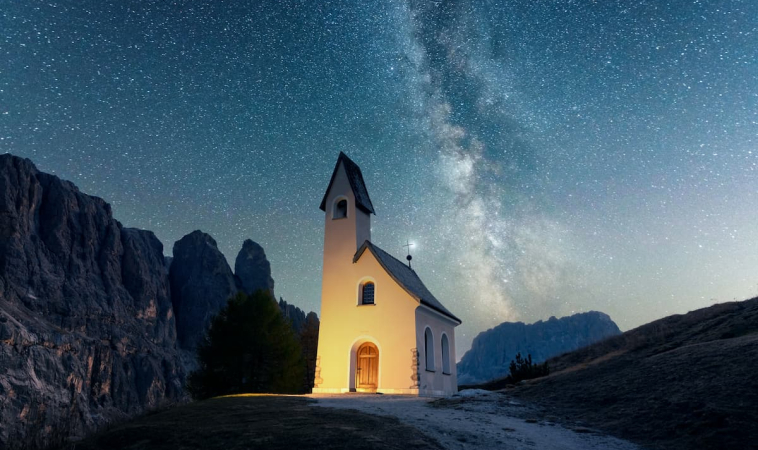 Dove vedere le stelle in Italia: i luoghi migliori